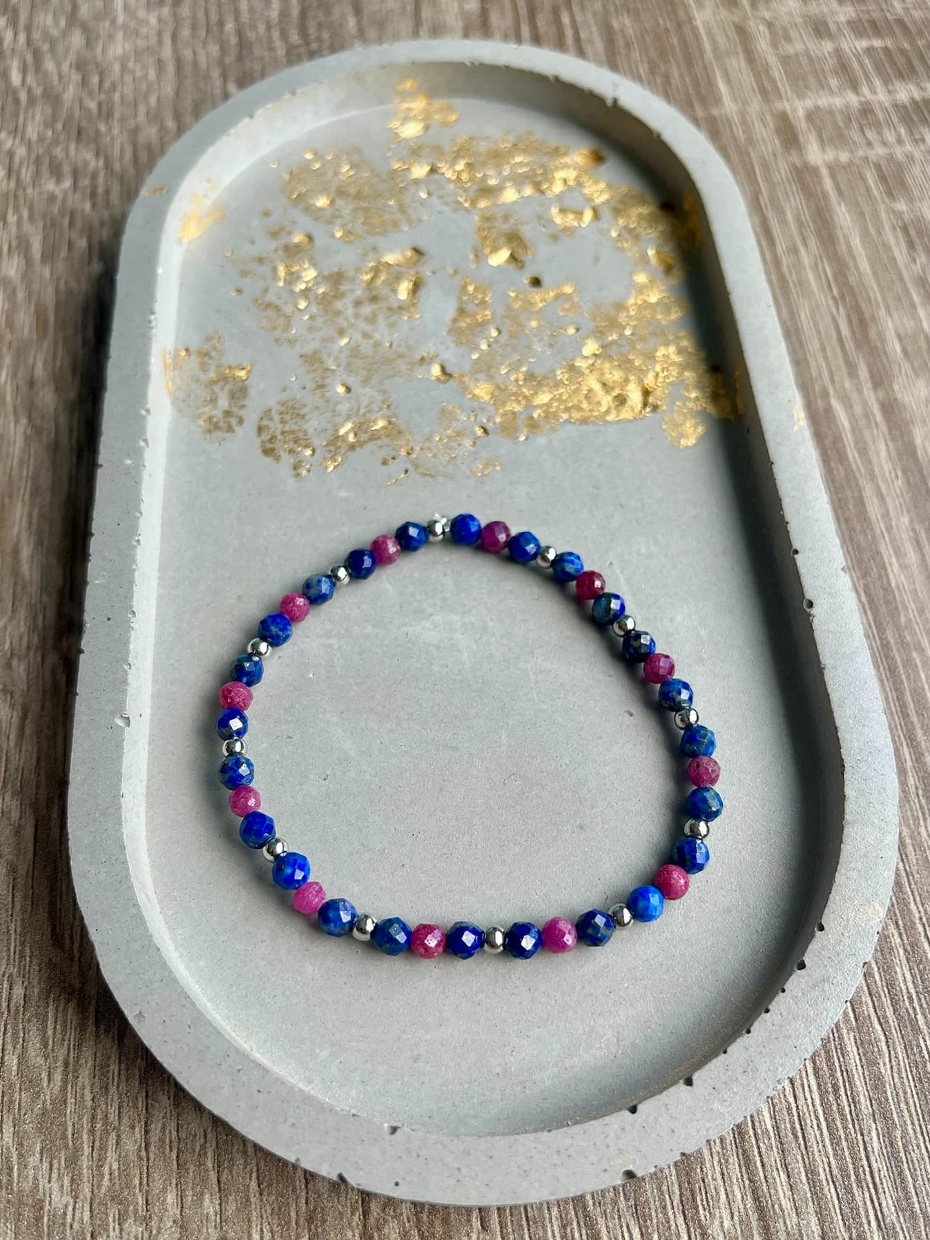 Náramek Velvet